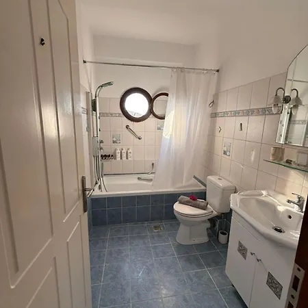 Дом отдыха Sunset By The Sea *