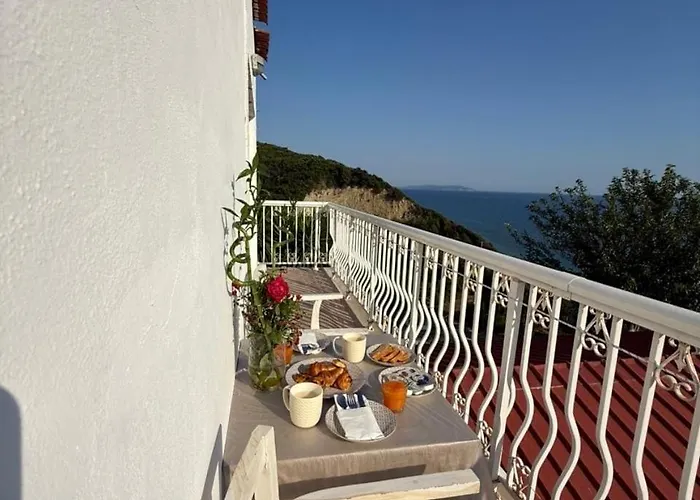 Дом отдыха Sunset By The Sea